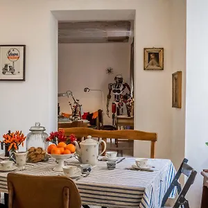 ** Bed & Breakfast Bottega Delle Arti Italy
