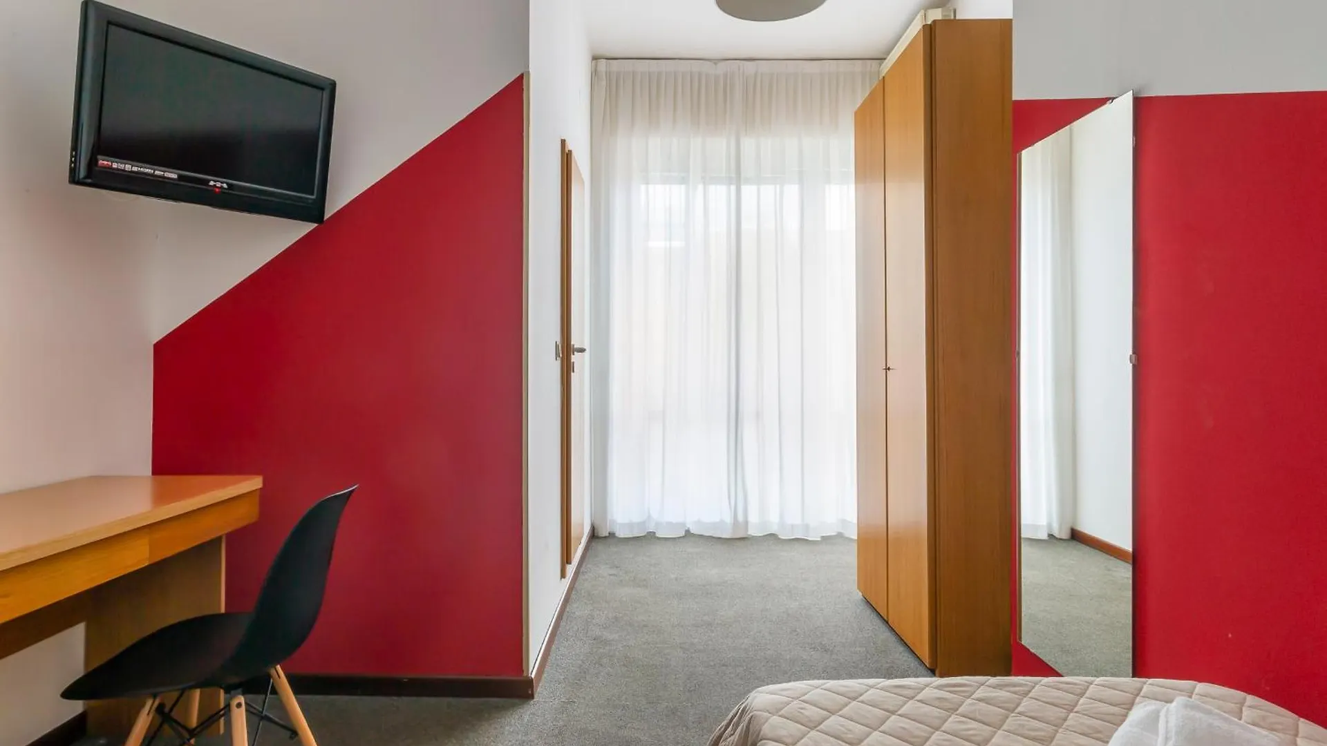 Uniho Hostel Pavia