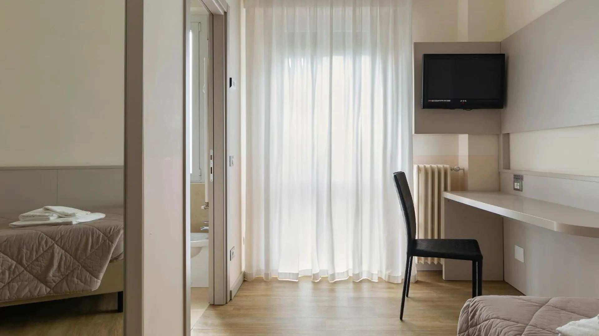 Uniho Hostel Pavia