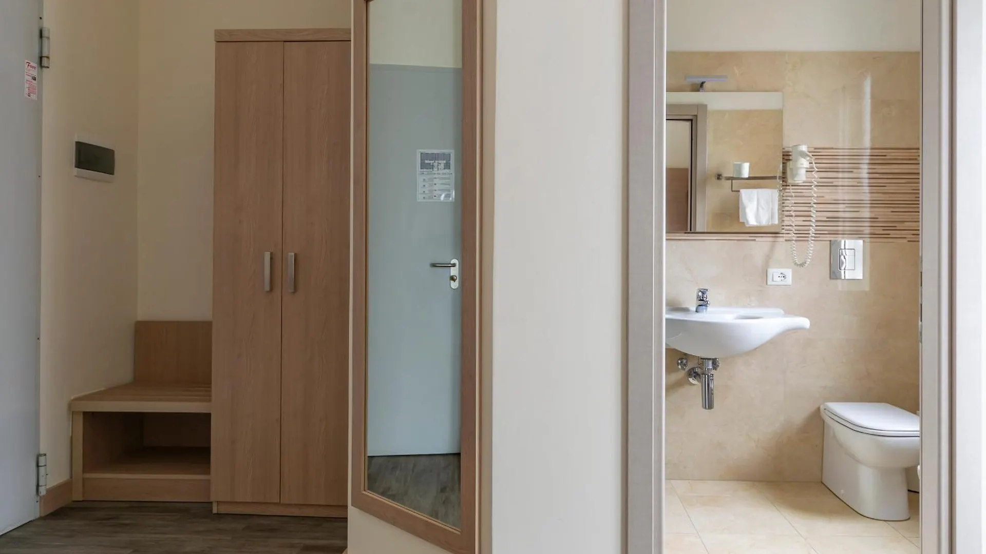 Uniho Hostel Pavia