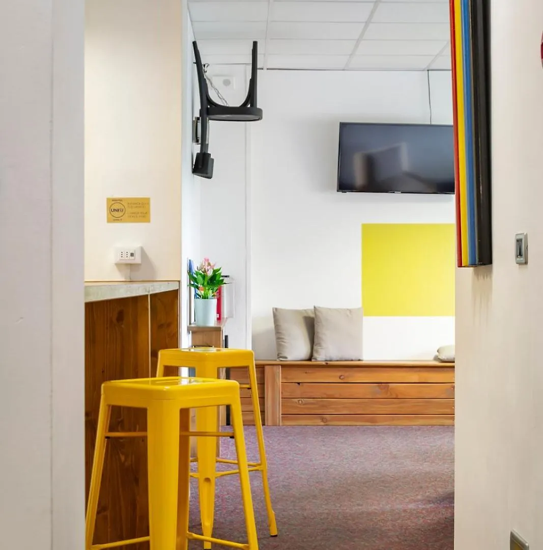 Uniho Hostel Pavia Italy