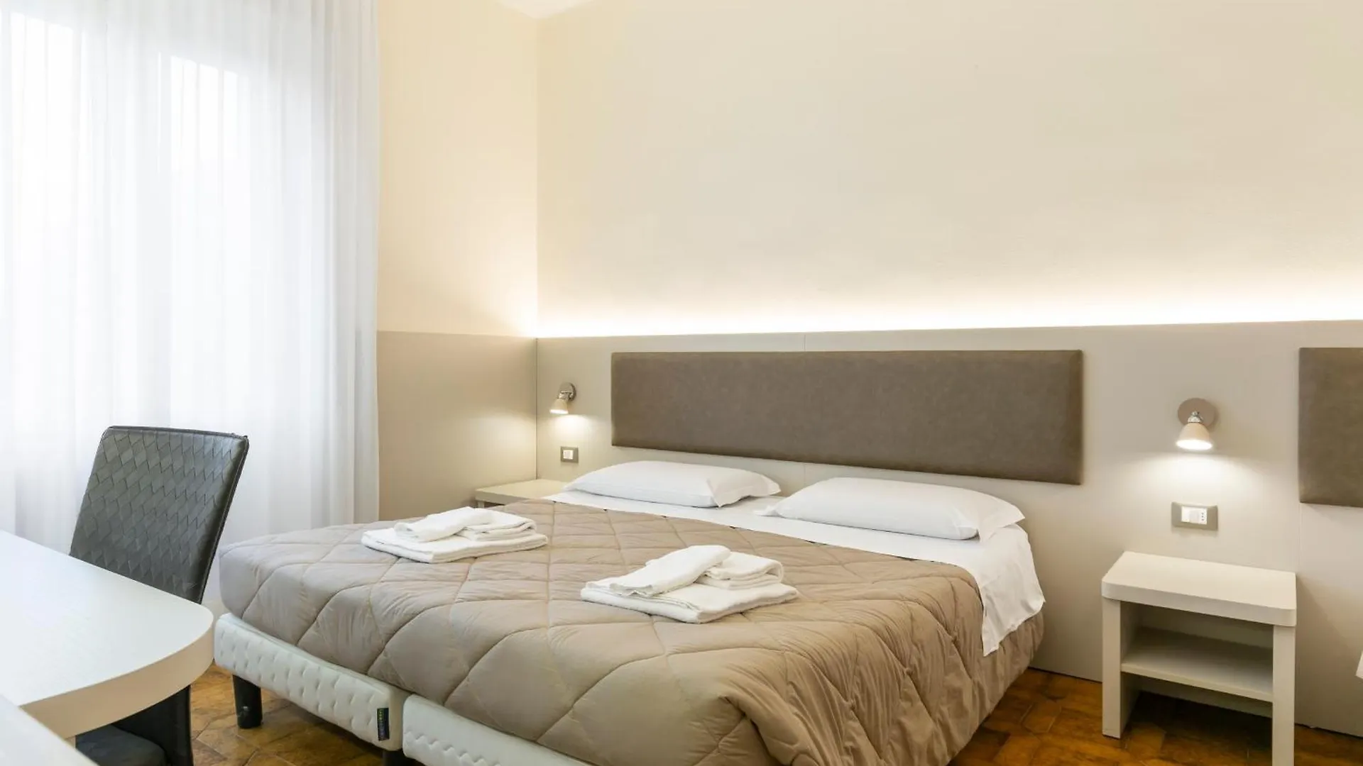Uniho Hostel Pavia