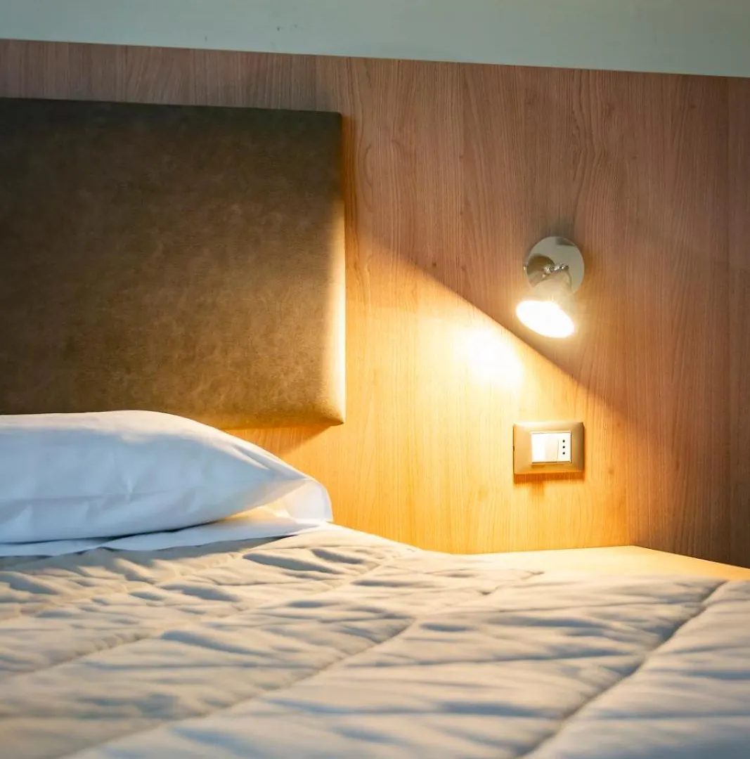 Uniho Hostel Pavia 0*,  Italy