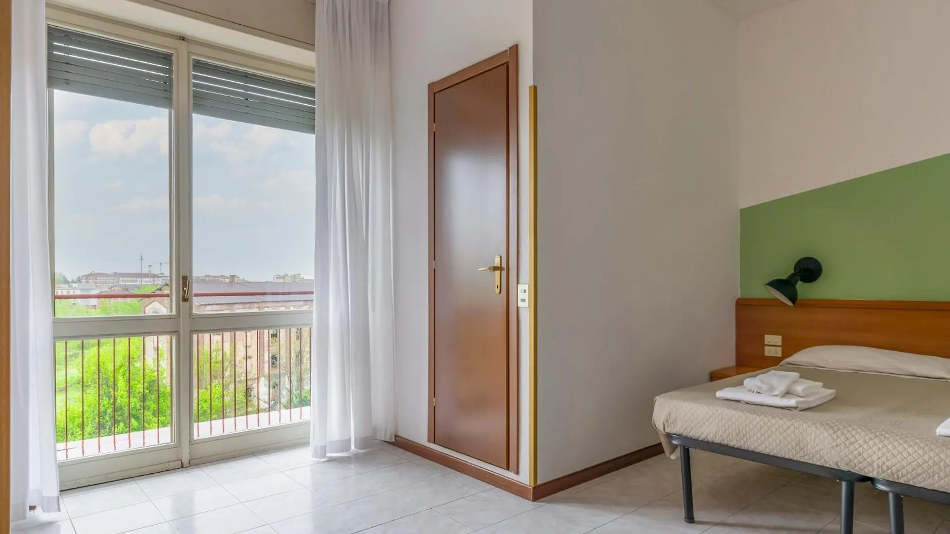 Uniho Hostel Pavia