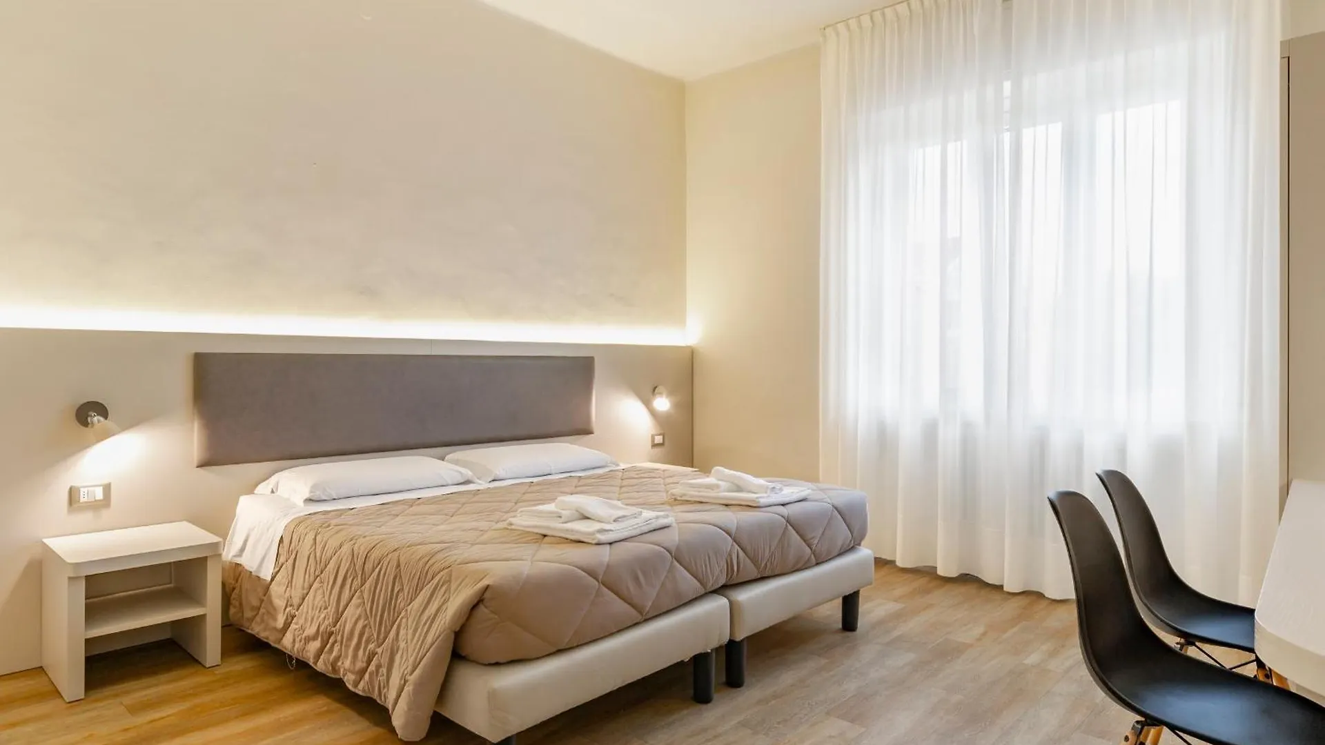 Uniho Hostel Pavia