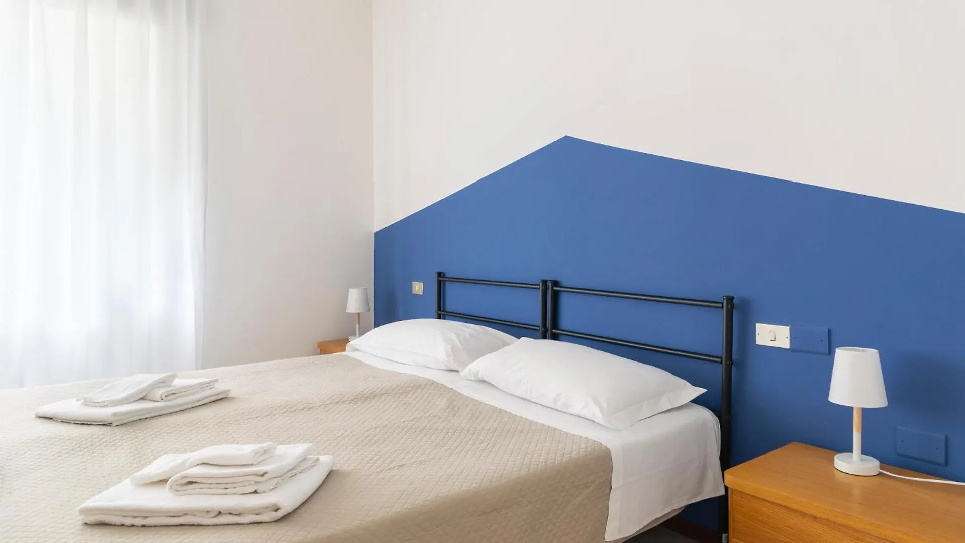 Uniho Hostel Pavia