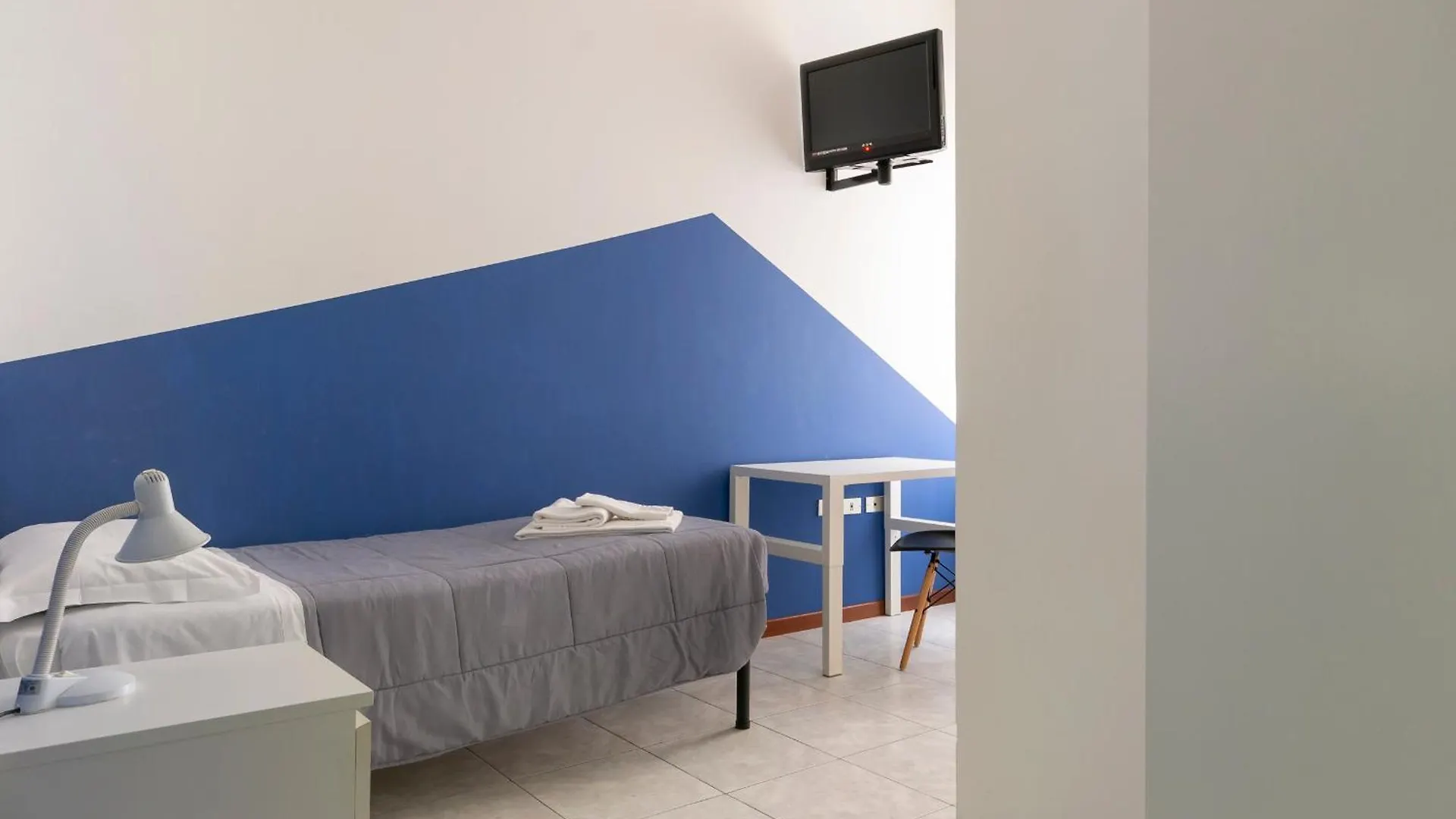 Uniho Hostel Pavia